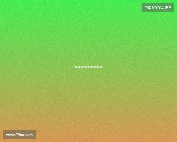 远射破门绝妙技：精准弧线撕开防线攻破球门